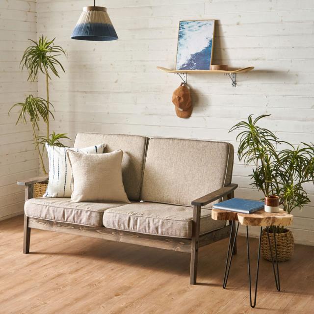 本物のスケートボードを飾って楽しむ