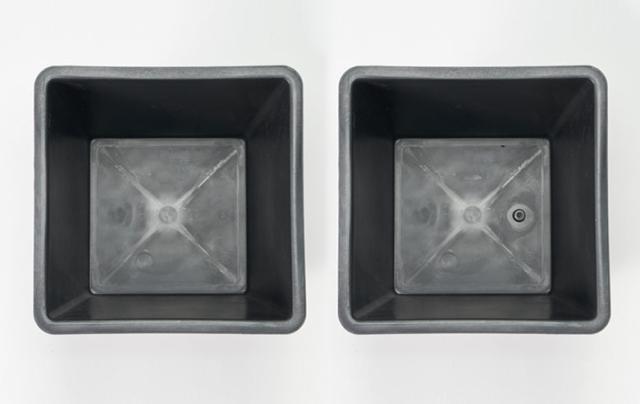 入荷時期により水抜き穴がある場合がございます