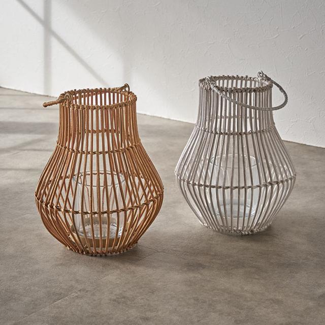 ドライフラワーやフェイクグリーンを活けても素敵