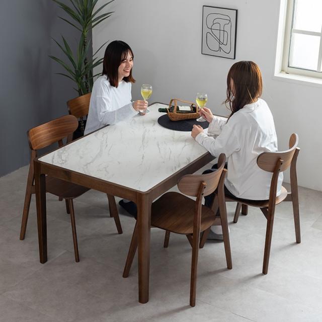 脚はラバーウッド無垢材