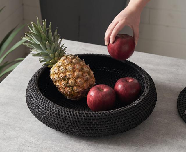 ブラックのフルーツバスケット