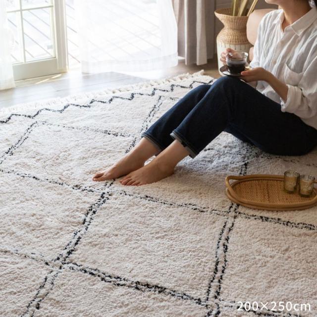 民族調のエスニックなハンドメイドラグ