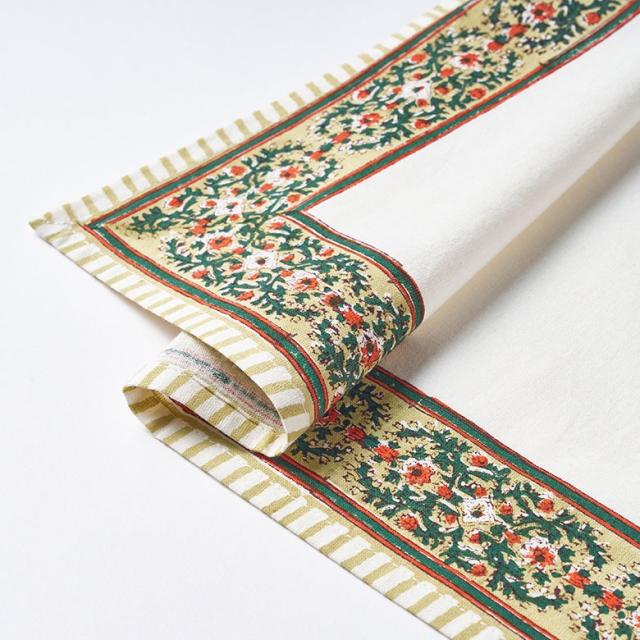 厚手のコットン素材