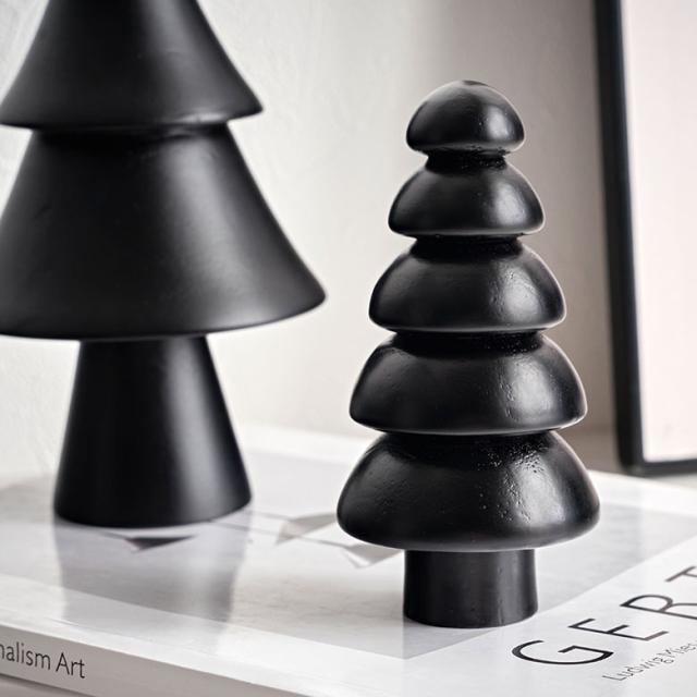 木のぬくもりと可愛らしさを飾る ウッドツリーオブジェ