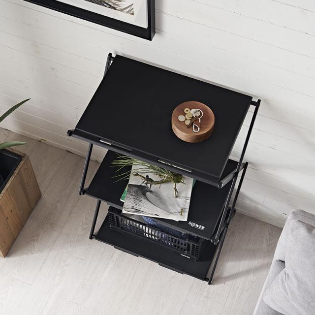 アウトドア風リビング