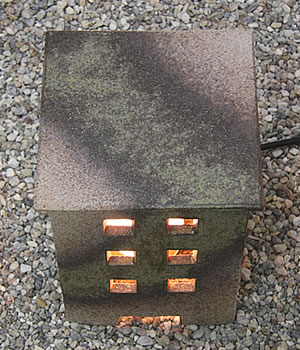 庭園灯　照明　ガーデンライト　屋外用照明　しがらきやき　陶器照明