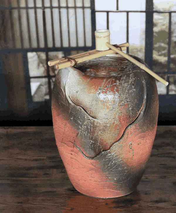 水琴窟 すいきんくつ つくばい 湧き水