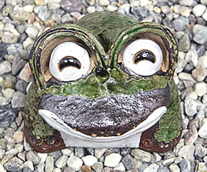 かえる 陶器かえる しがらき蛙 カエル置物 信楽焼