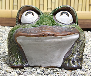 かえる 陶器かえる しがらき蛙 カエル置物 信楽焼