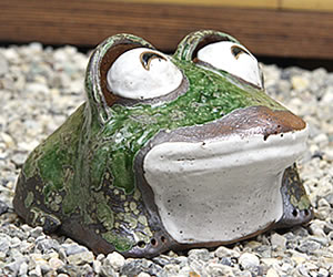 かえる 陶器かえる しがらき蛙 カエル置物 信楽焼