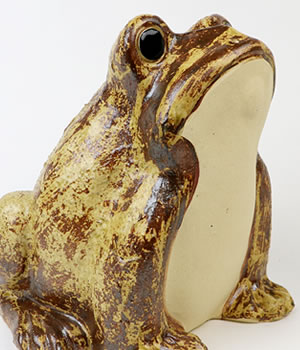 かえる 陶器かえる しがらき蛙 カエル置物 信楽焼