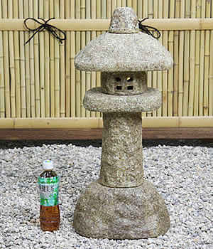 とうろう　陶器灯籠　燈篭　庭用灯篭　しがらきやき