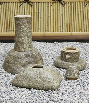 とうろう　陶器灯籠　燈篭　庭用灯篭　しがらきやき