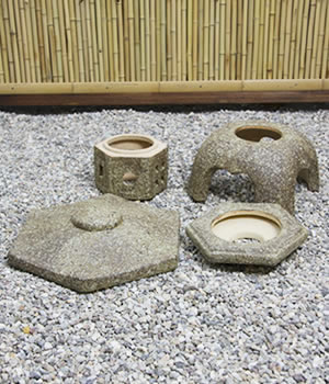 とうろう　陶器灯籠　燈篭　庭用灯篭　しがらきやき