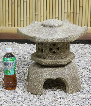 とうろう　陶器灯籠　燈篭　庭用灯篭　しがらきやき