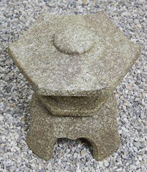 とうろう　陶器灯籠　燈篭　庭用灯篭　しがらきやき