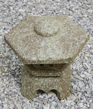 とうろう　陶器灯籠　燈篭　庭用灯篭　しがらきやき