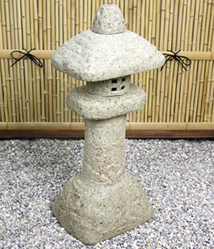 とうろう　陶器灯籠　燈篭　庭用灯篭　しがらきやき