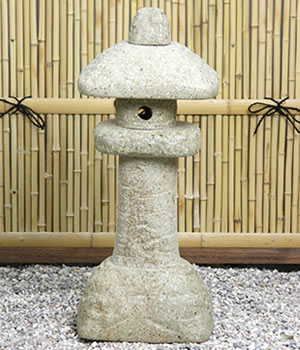 とうろう　陶器灯籠　燈篭　庭用灯篭　しがらきやき