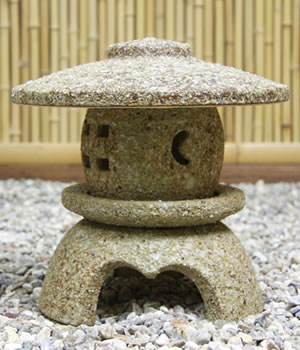 とうろう　陶器灯籠　燈篭　庭用灯篭　しがらきやき