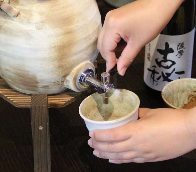 信楽焼き焼酎サーバー　やきものサーバー　陶器焼酎サーバー