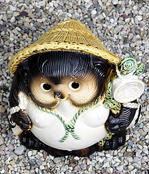 狸 たぬき 置物