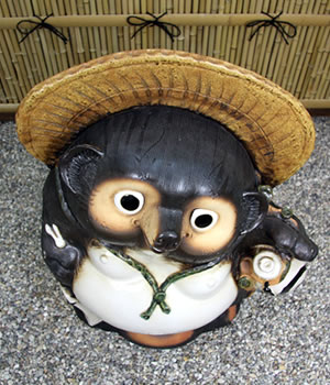 狸 たぬき 置物