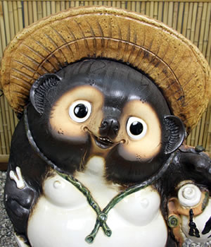 狸 たぬき 置物