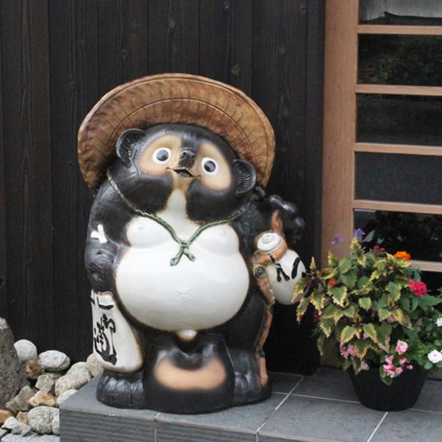 狸 たぬき 置物