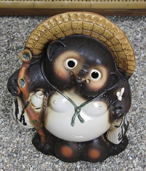 狸 たぬき 置物