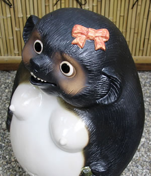 狸 たぬき 置物