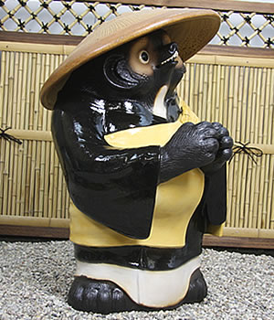 狸 たぬき 置物