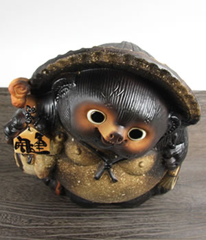 狸 たぬき 置物