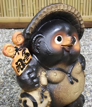 狸 たぬき 置物