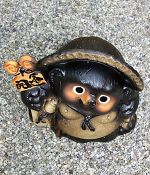 狸 たぬき 置物