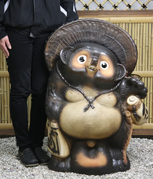 狸 たぬき 置物