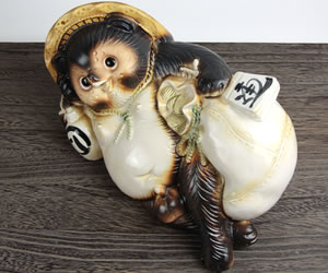 狸 たぬき 置物