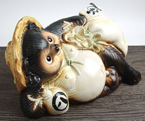 狸 たぬき 置物