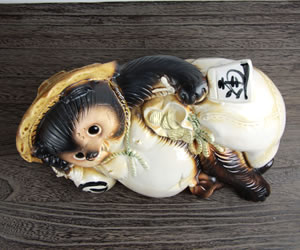 狸 たぬき 置物