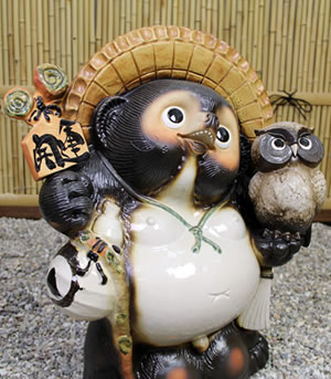 狸 たぬき 置物