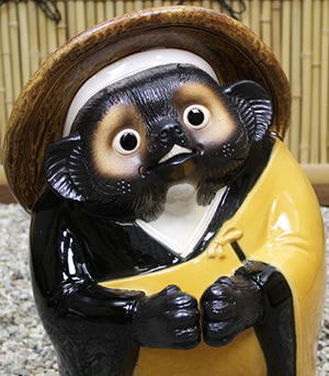 狸 たぬき 置物