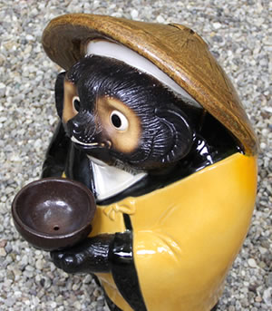 狸 たぬき 置物