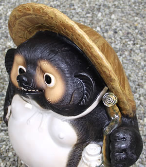 狸 たぬき 置物