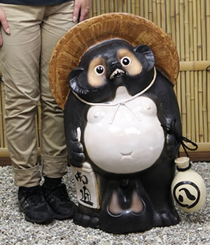 狸 たぬき 置物