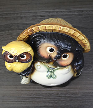 狸 たぬき 置物