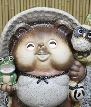 狸 たぬき 置物