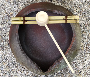 つくばい 陶器ツクバイ しがらきやき蹲 信楽焼