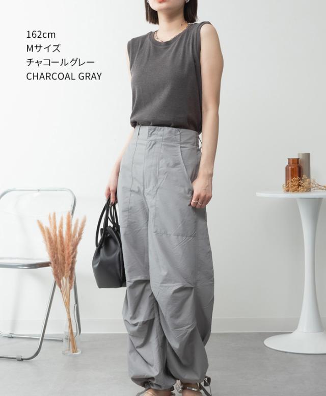 ラウンドネック