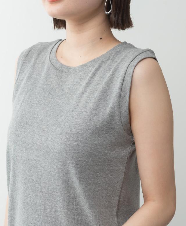 ラウンドネック