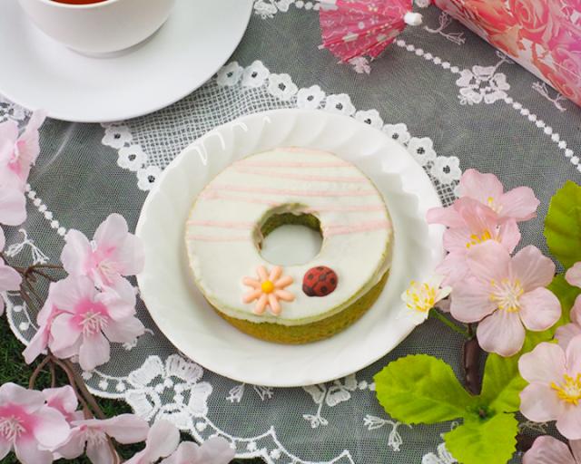 MIYABI'Sバウムクーヘンてんとう虫(抹茶)